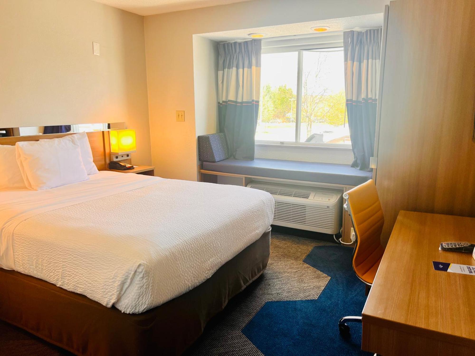Microtel By Wyndham Hotel Lexington