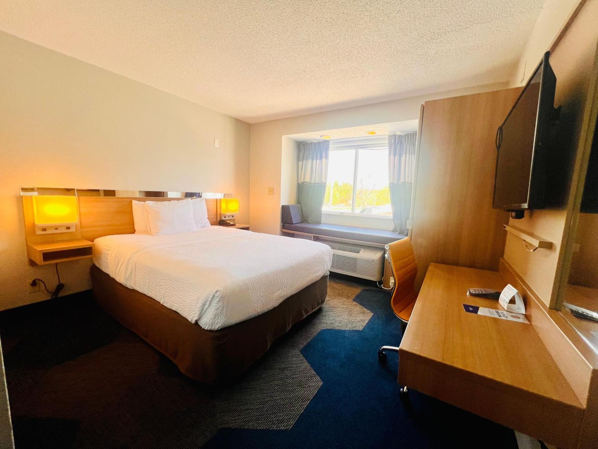 Hotel Microtel By Wyndham